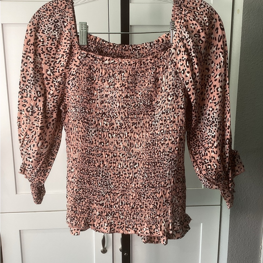 Hem & Thread 2-piece  Leopard Print Smocked Top & Skirt Set, size Large, NWT